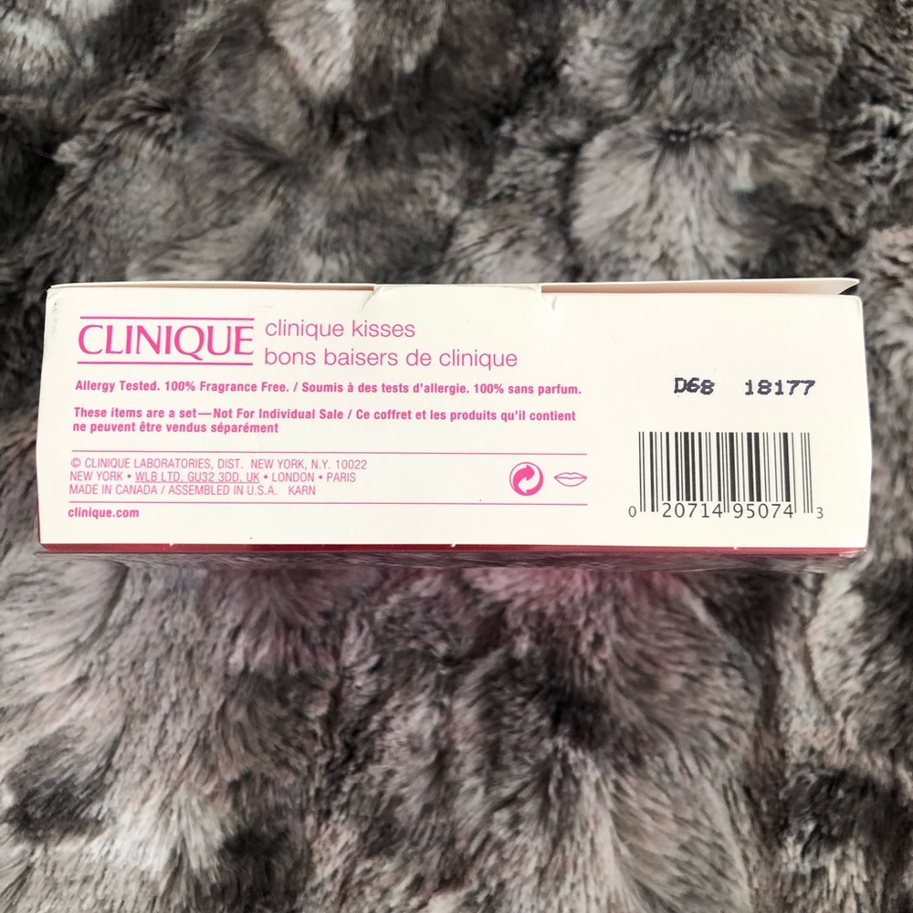 💋Clinique Kisses Box with Pink Accents💋 - Picture 3 of 4